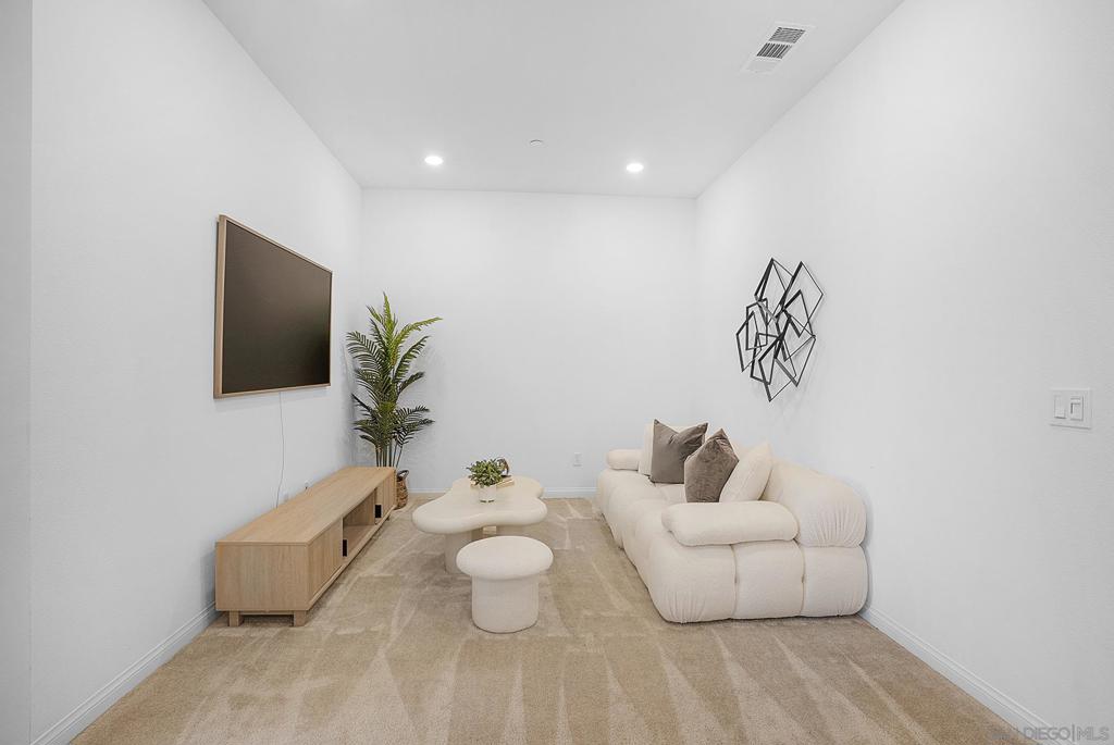 Chula Vista - Residential Lease