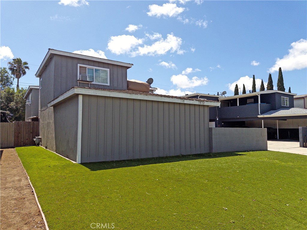 1210 W 144th