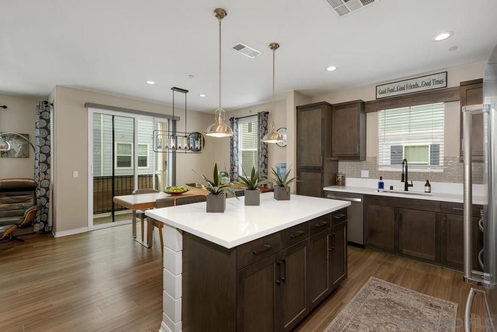 Photo of 511 Sanderling Lane Ln, Imperial Beach, CA 91932 (MLS # 2600989SD)