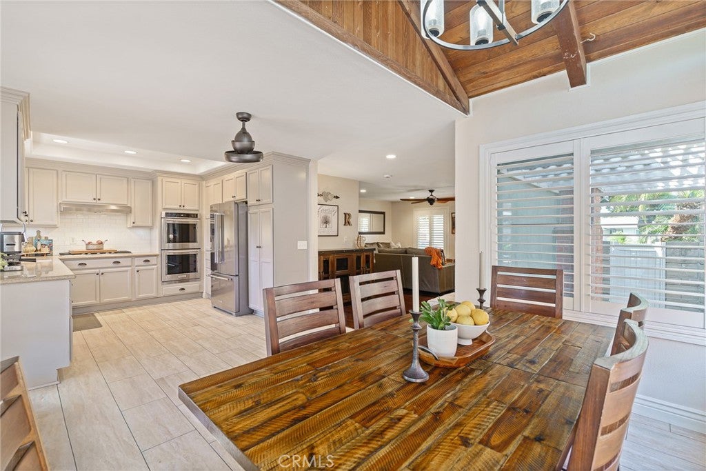 2817 Ridgewood