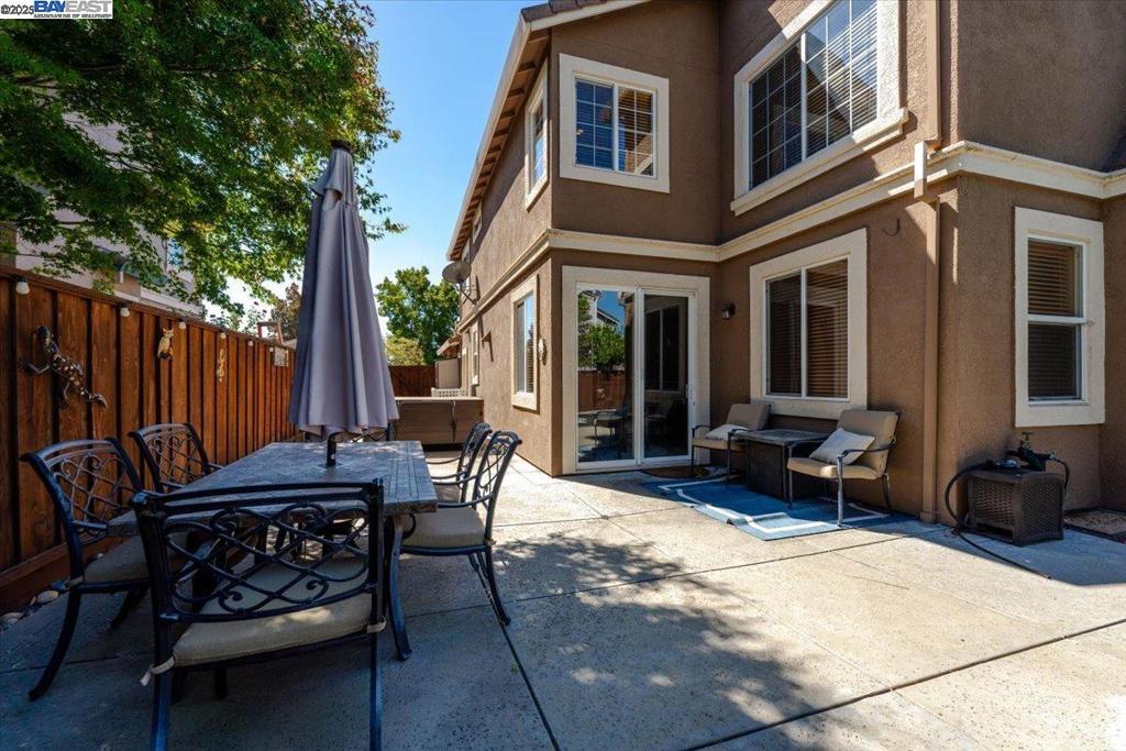 MARALISA - Residential