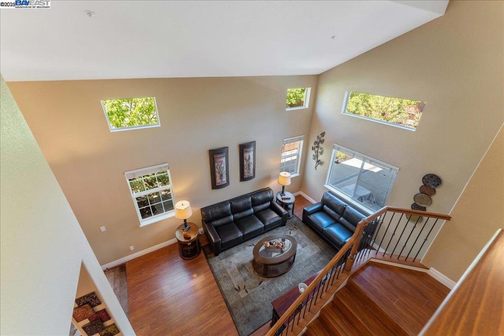 MARALISA - Residential