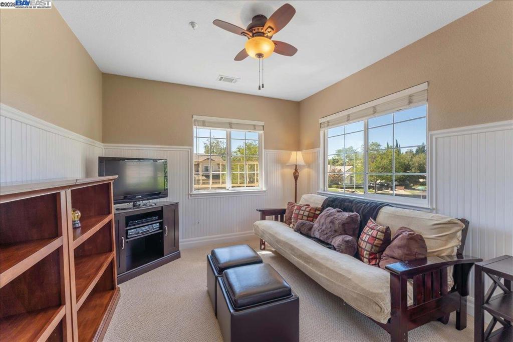 MARALISA - Residential