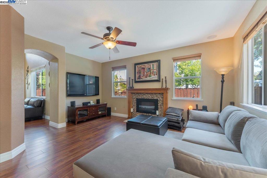 MARALISA - Residential