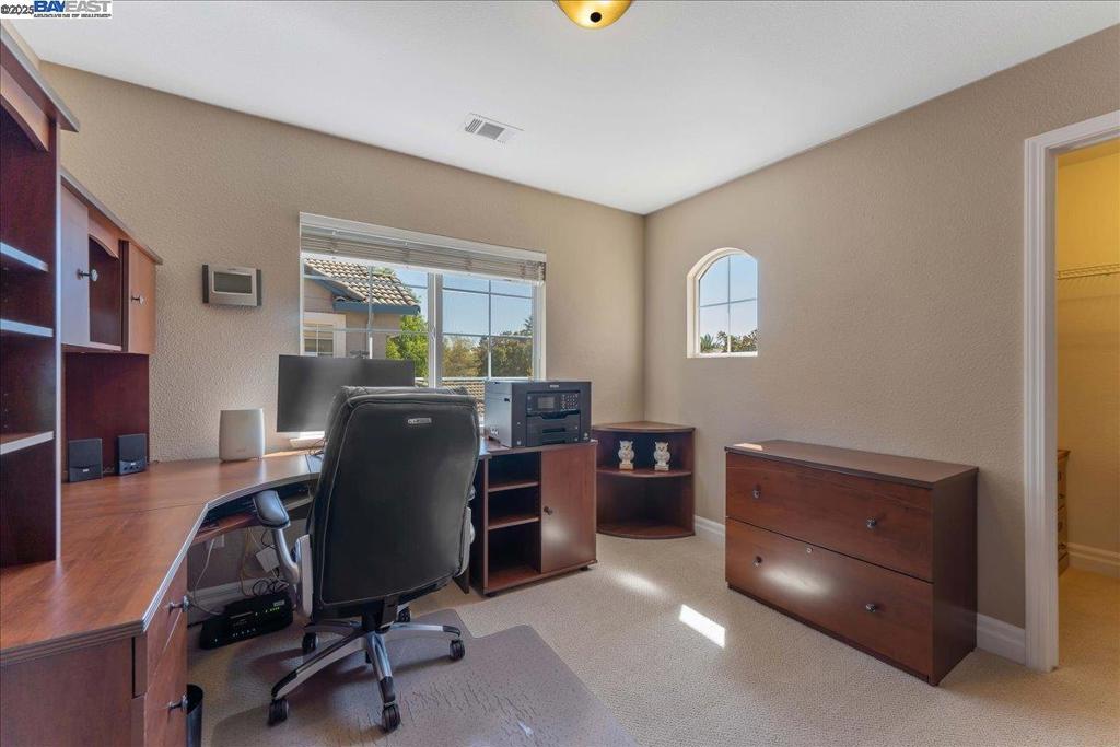 MARALISA - Residential