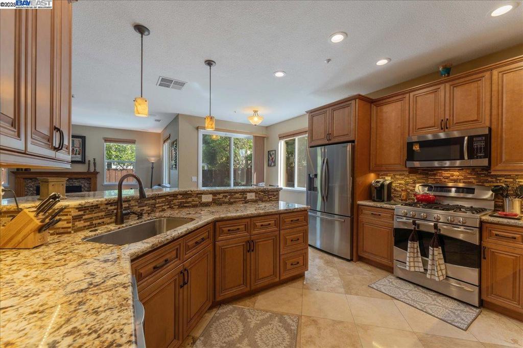 MARALISA - Residential