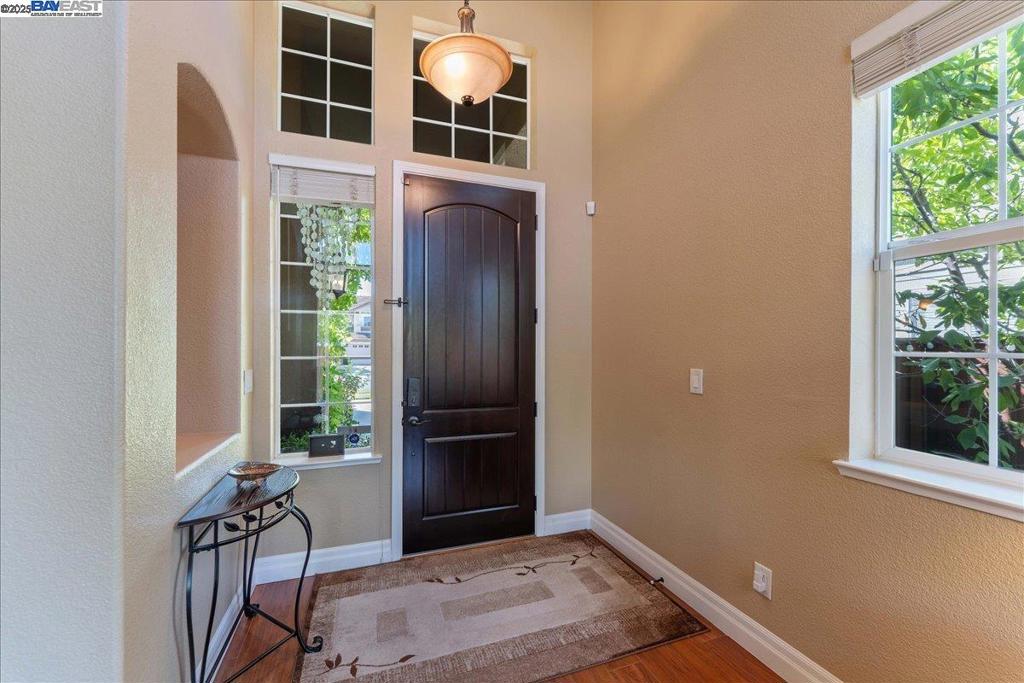 MARALISA - Residential