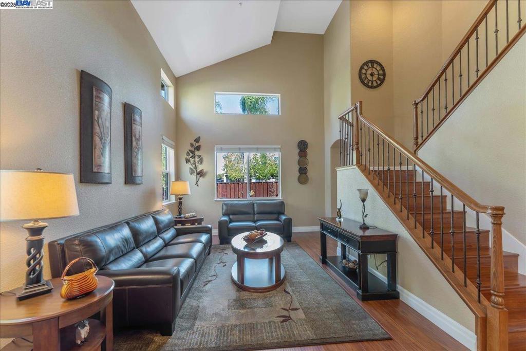 MARALISA - Residential