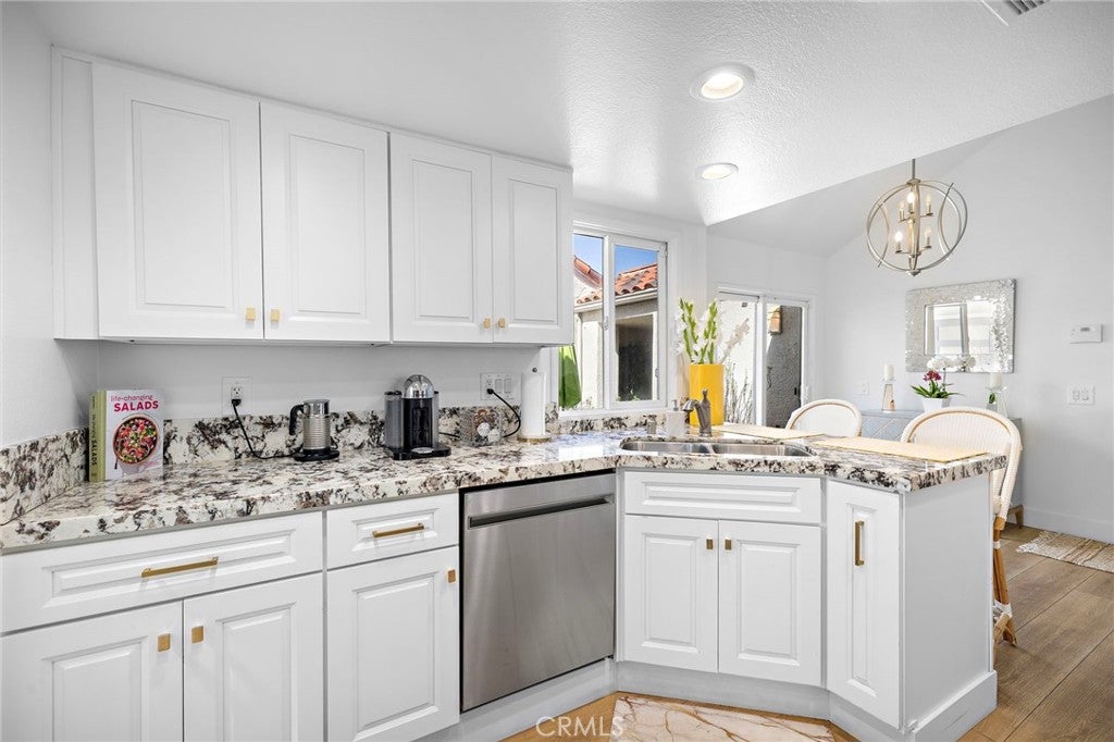 20 NICE, Laguna Niguel CA 92677 - Photo 8