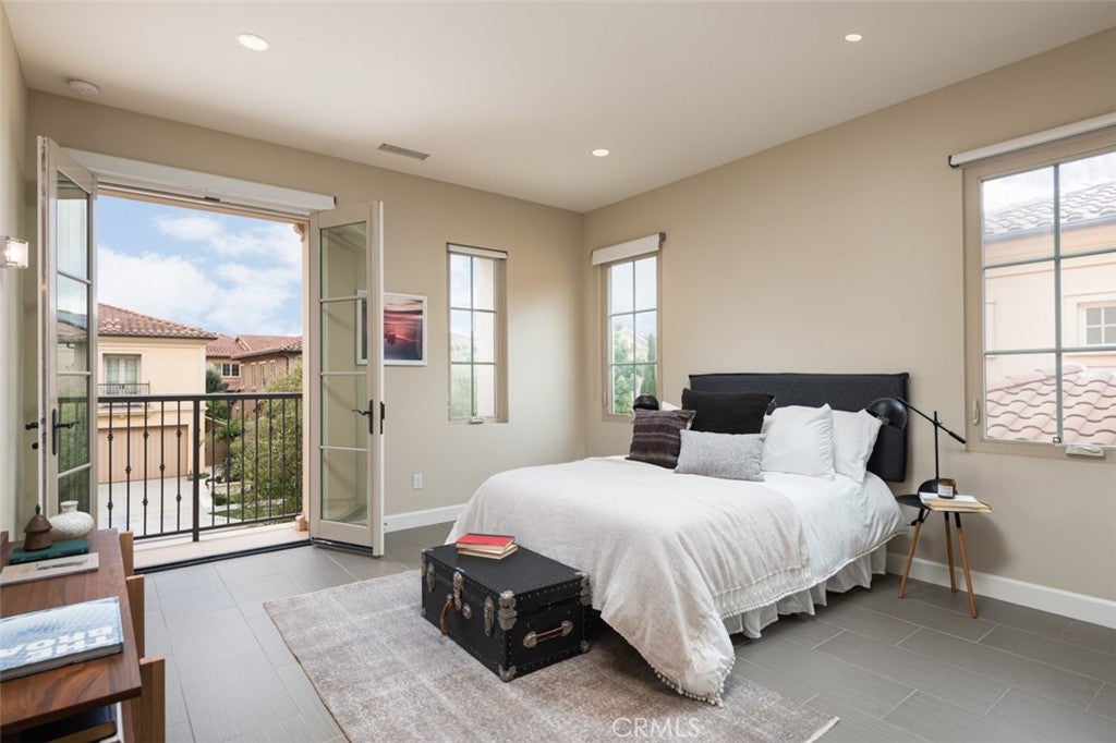 77 Chianti, Irvine CA 92618 - Photo 23