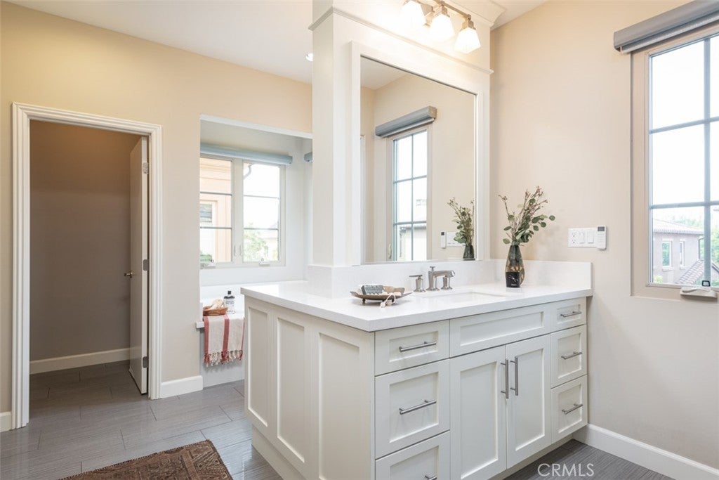77 Chianti, Irvine CA 92618 - Photo 17