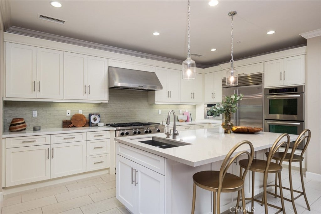 77 Chianti, Irvine CA 92618 - Photo 6