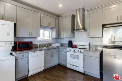 1311 HOLLISTER Street 2 San Fernando CA 91340