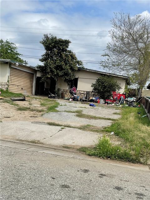 5708 N Viceroy Azusa CA 91702