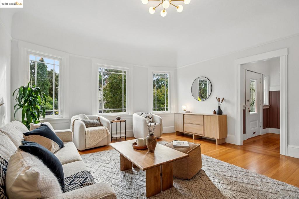 MOSSWOOD - Residential