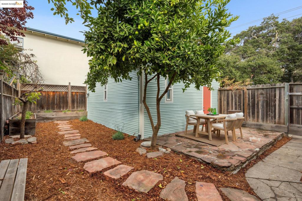 MOSSWOOD - Residential