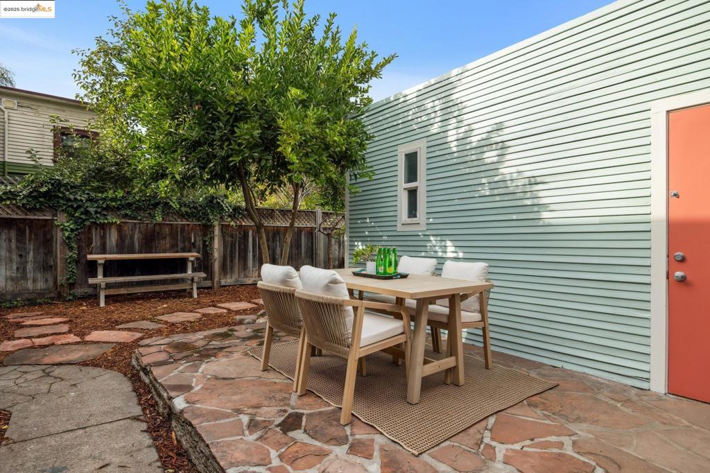 MOSSWOOD - Residential
