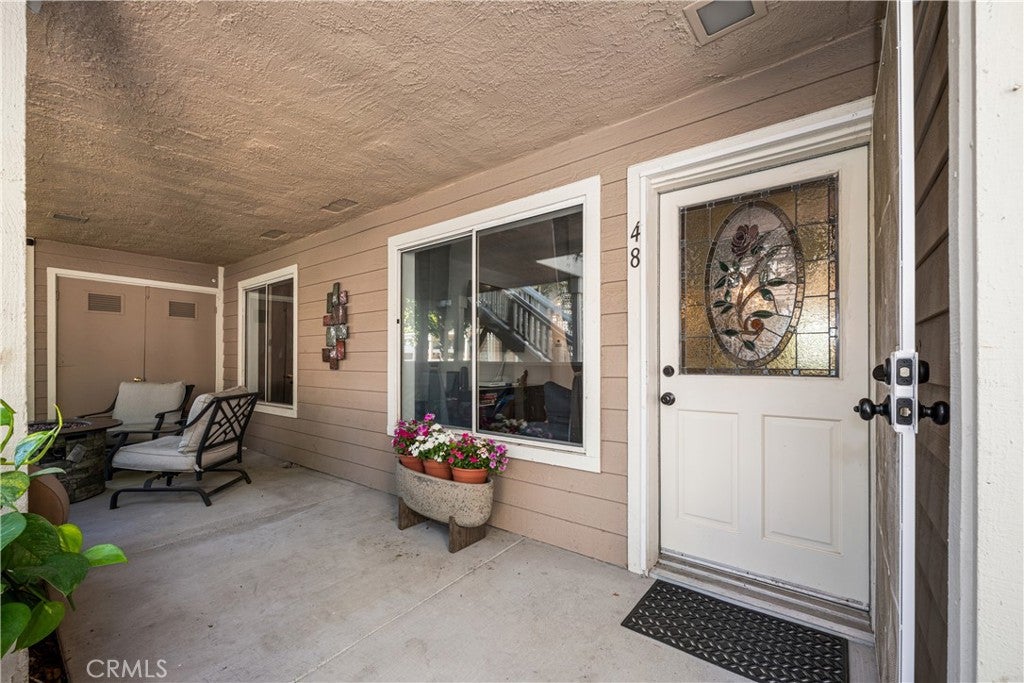 Properties 3 6971 Knollcrest #48 48