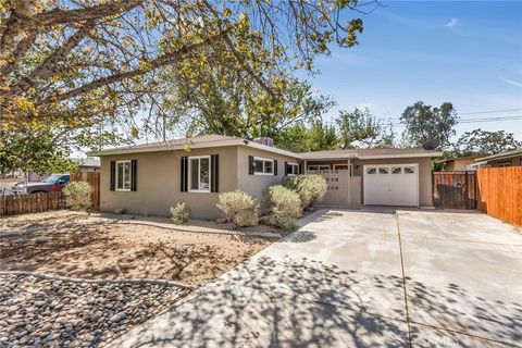254 E Avenue J7 Lancaster CA 93535