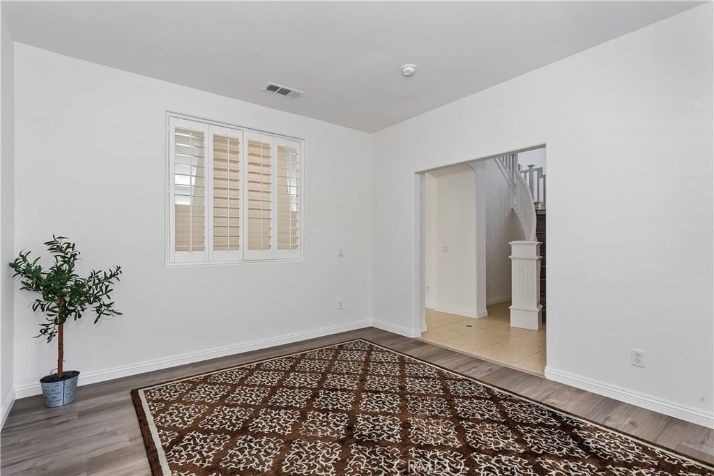 Eagle Glen - Residential Lease