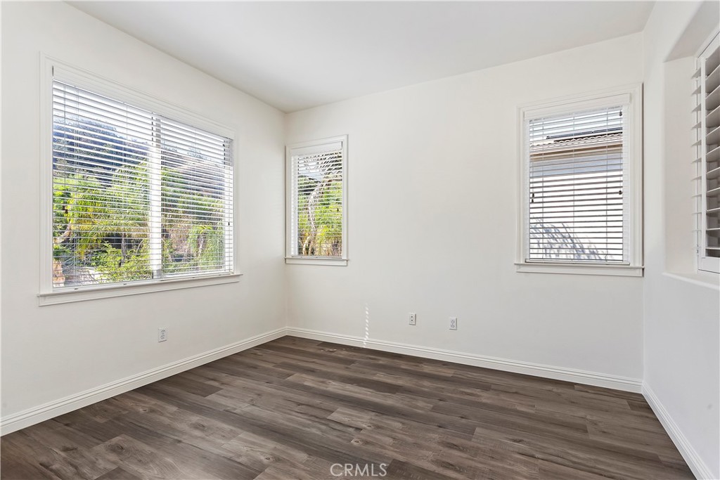 Eagle Glen - Residential Lease