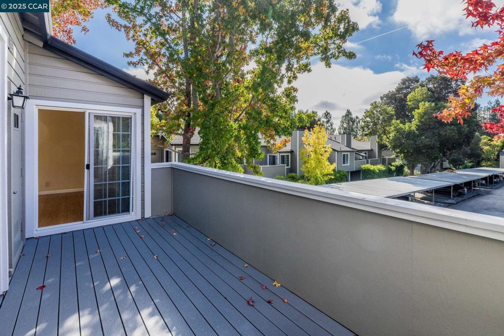 SHADOW WOODS - Residential