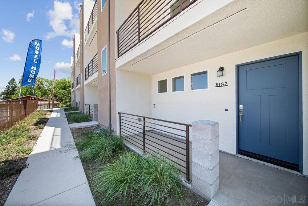 8182 Golden Ave