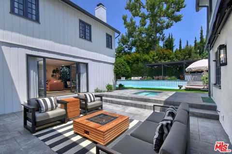 Photo of 5005 Los Feliz BLVD, Los Angeles, CA 90027 (MLS # 26854533)