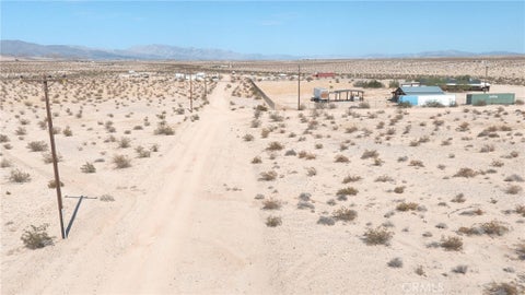 Photo of 20 Mesa Drive, 29 Palms, CA 92277 (MLS # OC26227841)