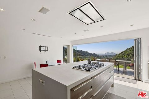 Photo of Beverly Hills, CA 90210 (MLS # 25529561)