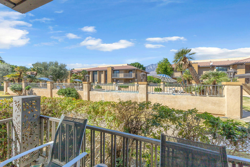 Cathedral Springs - Residential