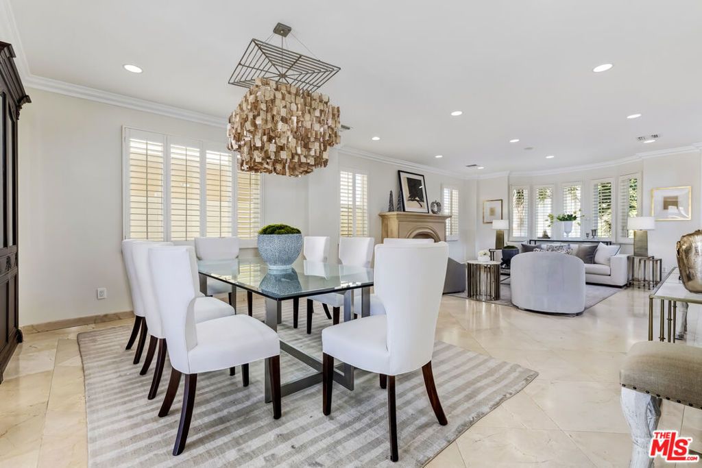 Photo of 1471 S Crest Drive, Los Angeles, CA 90035 (MLS # 25608483)