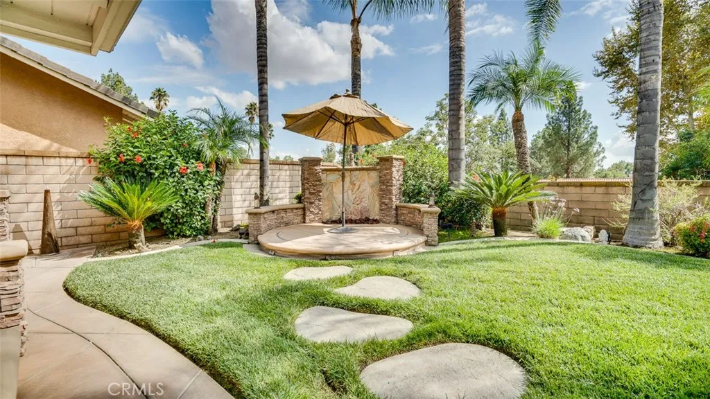 Upland, California 91784, United States, 4 Bedrooms Bedrooms, ,3 BathroomsBathrooms,Residential,Pending,215463