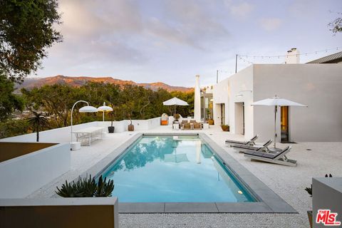 Tiny photo for 4450 Via Alegre, Santa Barbara, CA 93110 (MLS # 25515051)