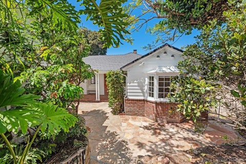 Photo of 2417 Arista Ct Ct, San Diego, CA 92103 (MLS # 260025466SD)