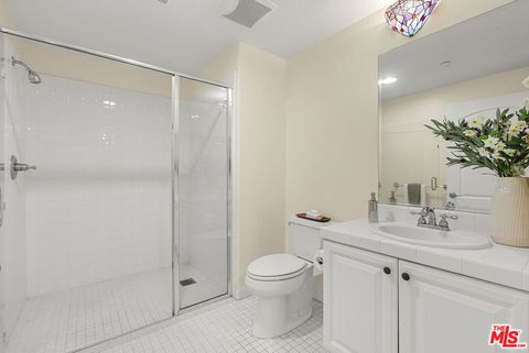 Tiny photo for 1708 Tanager Street #1-202, Ventura, CA 93003 (MLS # 26665903)