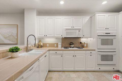 Tiny photo for 1708 Tanager Street #1-202, Ventura, CA 93003 (MLS # 26665903)