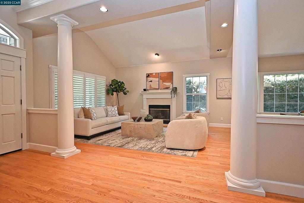 WALNUT HEIGHTS - Residential