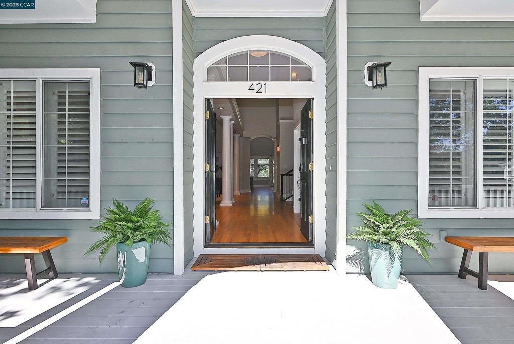 WALNUT HEIGHTS - Residential