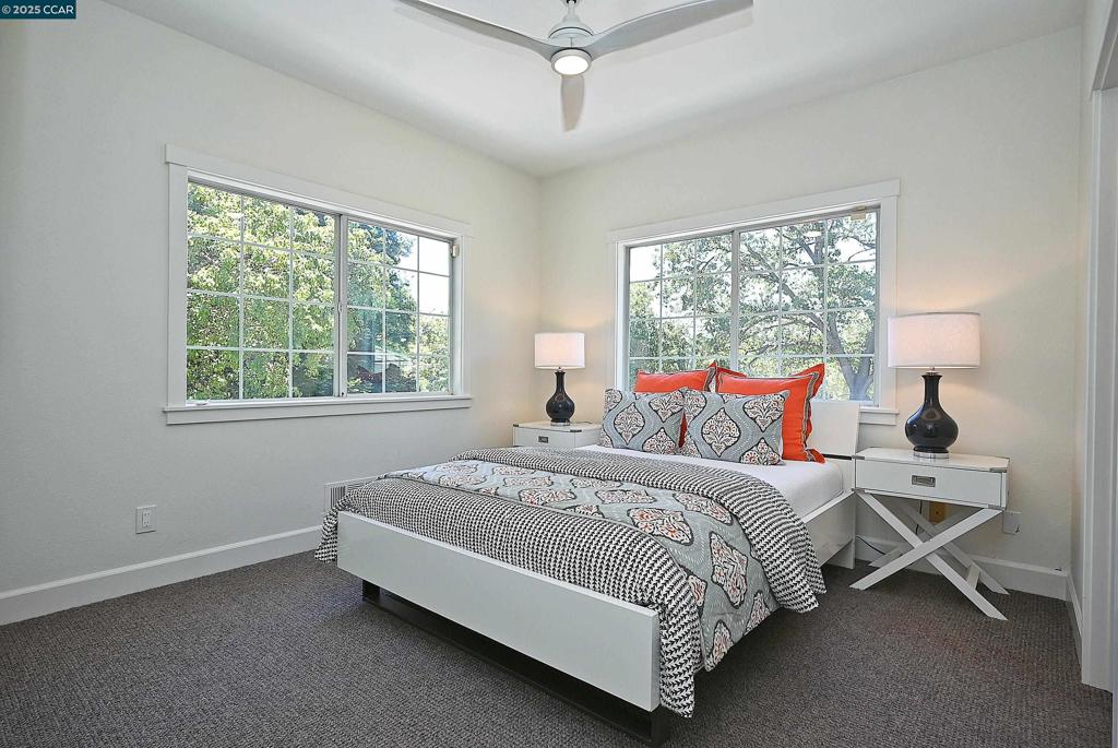 WALNUT HEIGHTS - Residential