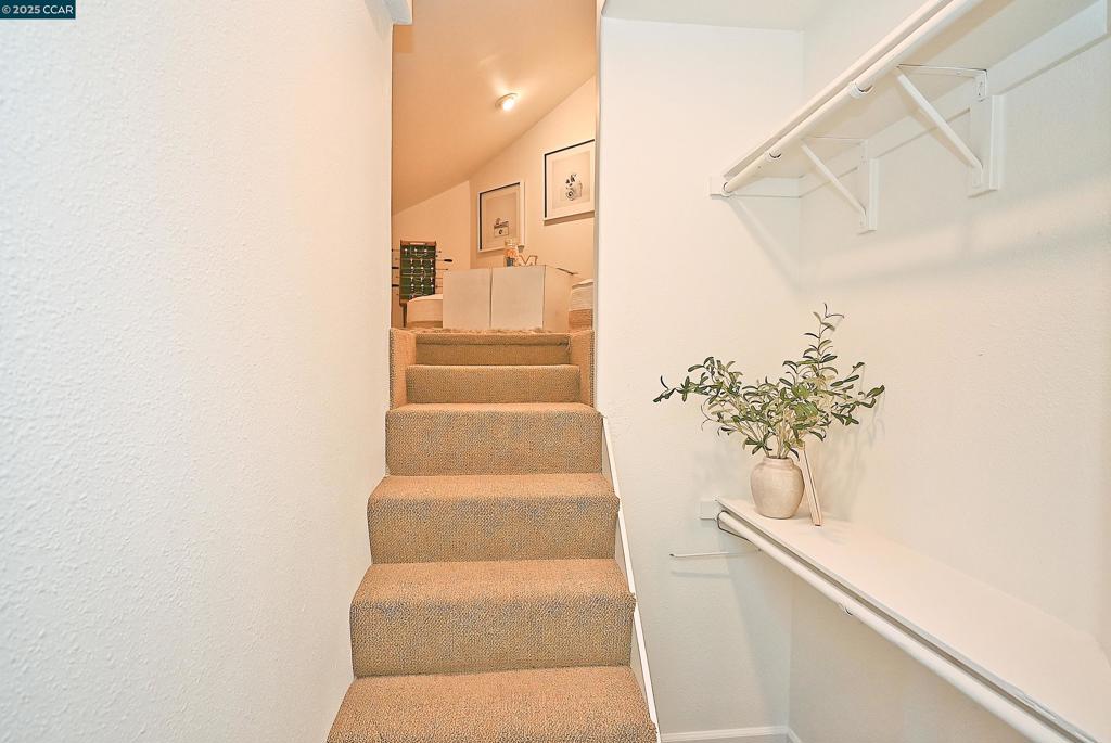 WALNUT HEIGHTS - Residential