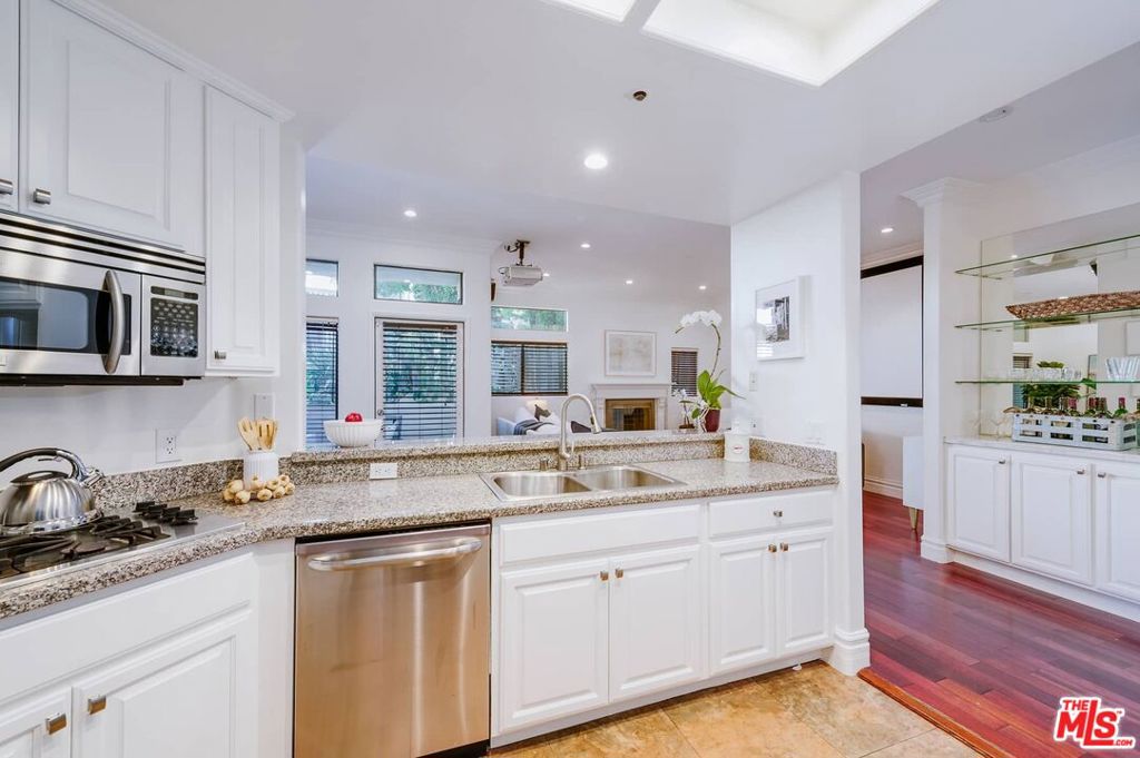 Properties 3 11847 Laurelwood Drive 207