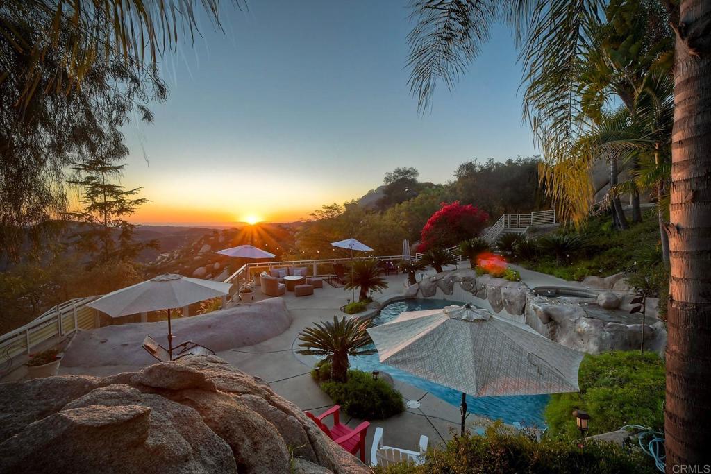 28521 Gladstone Court