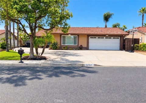 Photo of 12729 Argo PL, Moreno Valley, CA 92553 (MLS # CV26220120)