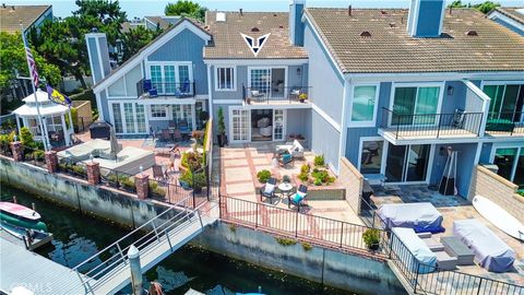 Photo of 16178 Bimini Lane, Huntington Beach, CA 92649 (MLS # PW25172026)