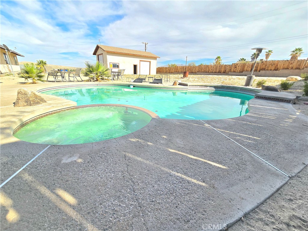 73863 Siesta Drive