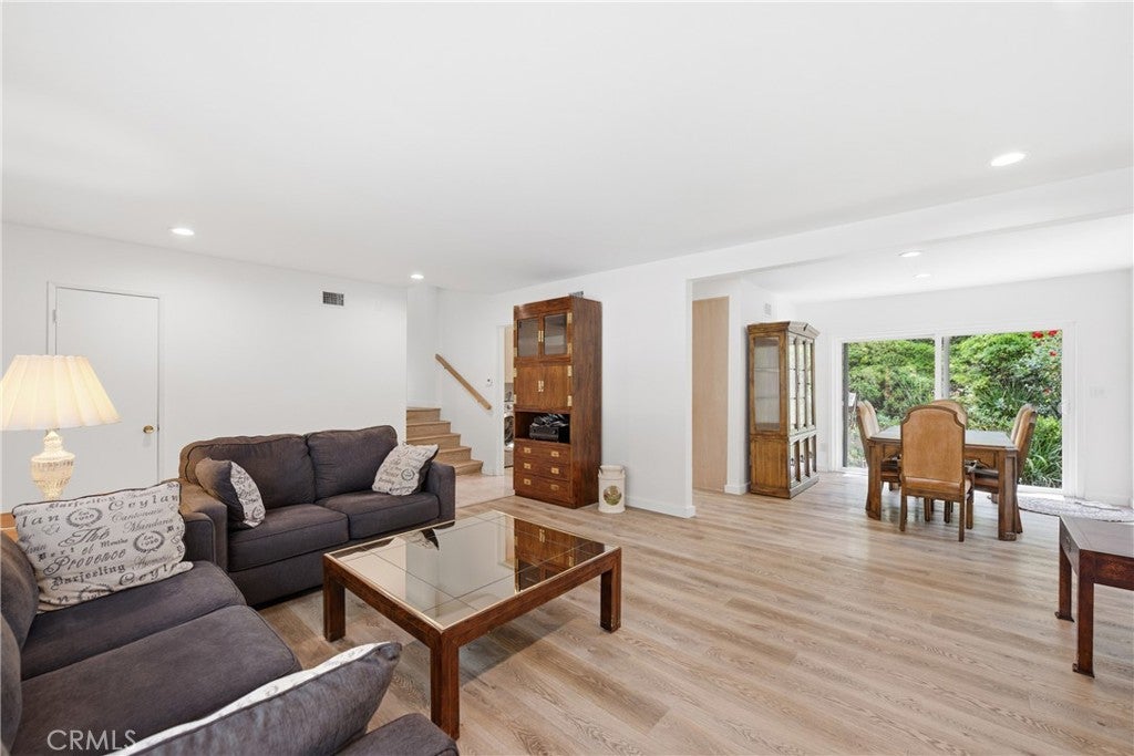 4776 Excelente Drive