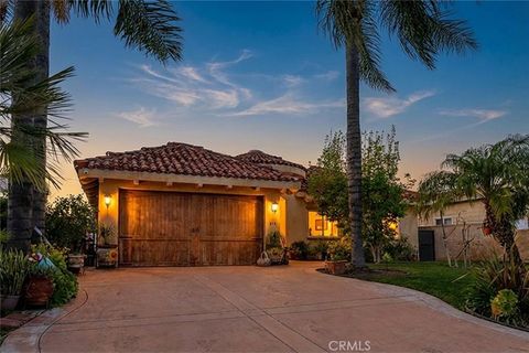 Photo of 655 N Meyer Street, San Fernando, CA 91340 (MLS # SR26041195)