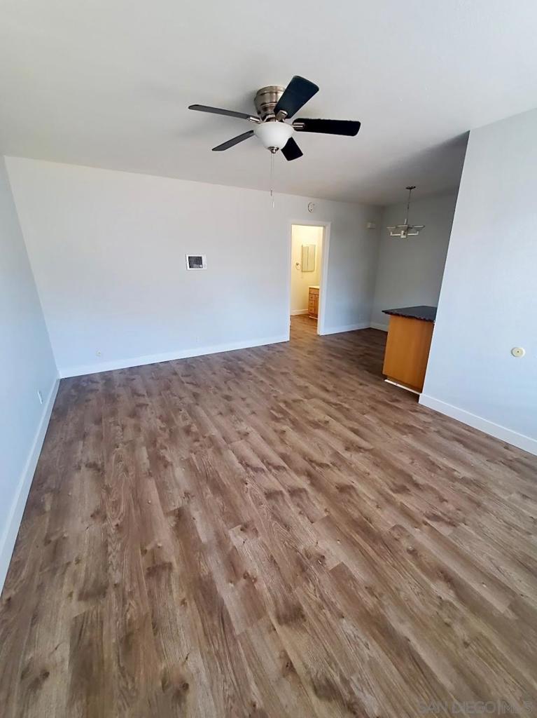 4387 Illinois 8
