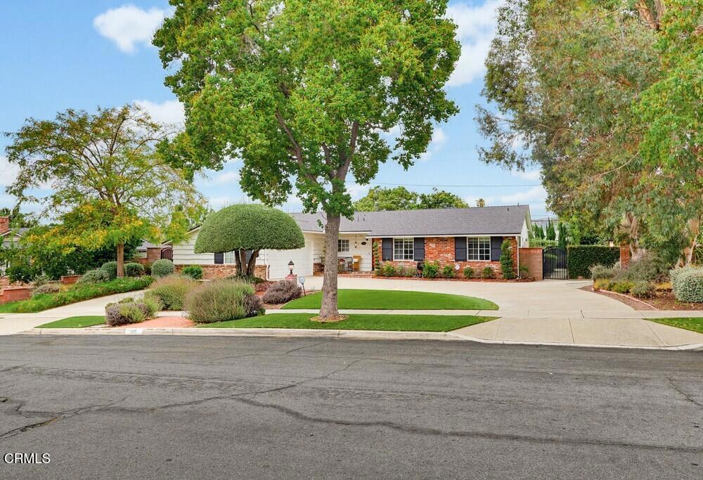 1115 W Briarcroft Road